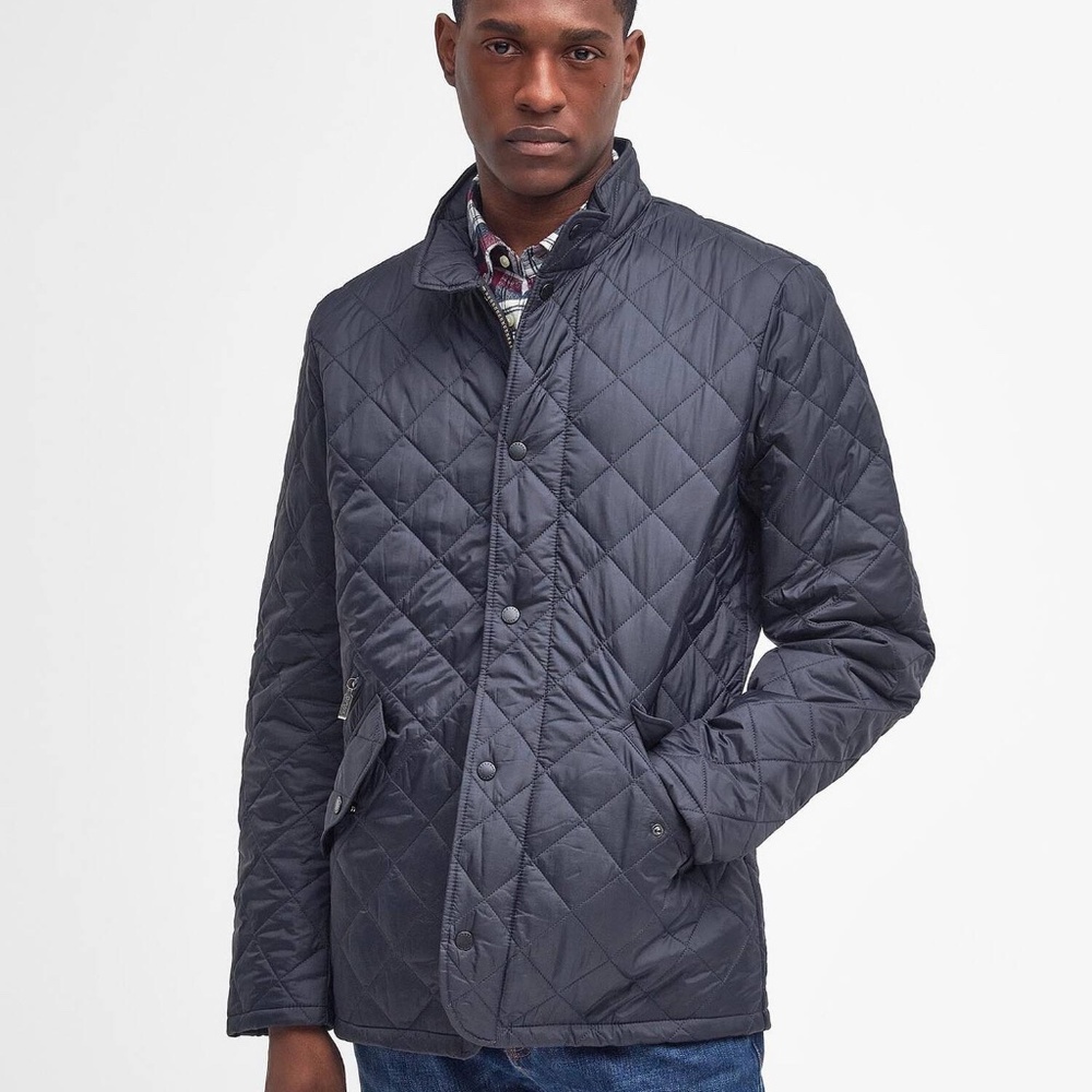Chelsea Barbour Quilted Jacket in Navy with Blue liner - Size S